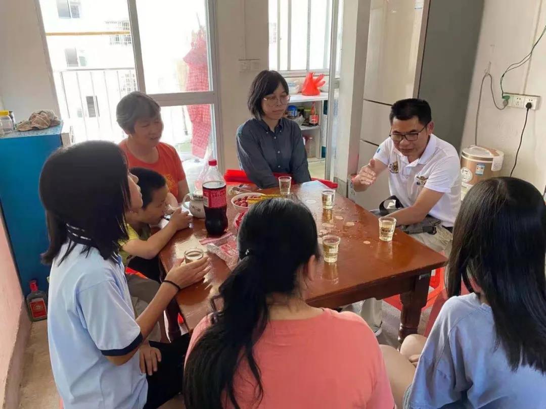 【我为师生办实事】赣州技师学院现代服务系以党史学习为契机，深耕家校共育工作