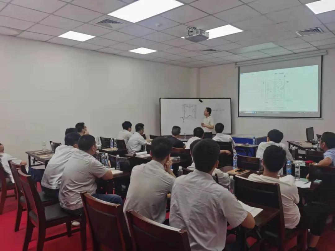 【我为群众办实事】江西赣州技师学院第四党支部开展“学史力行办实事,携手共进提技能”活动
