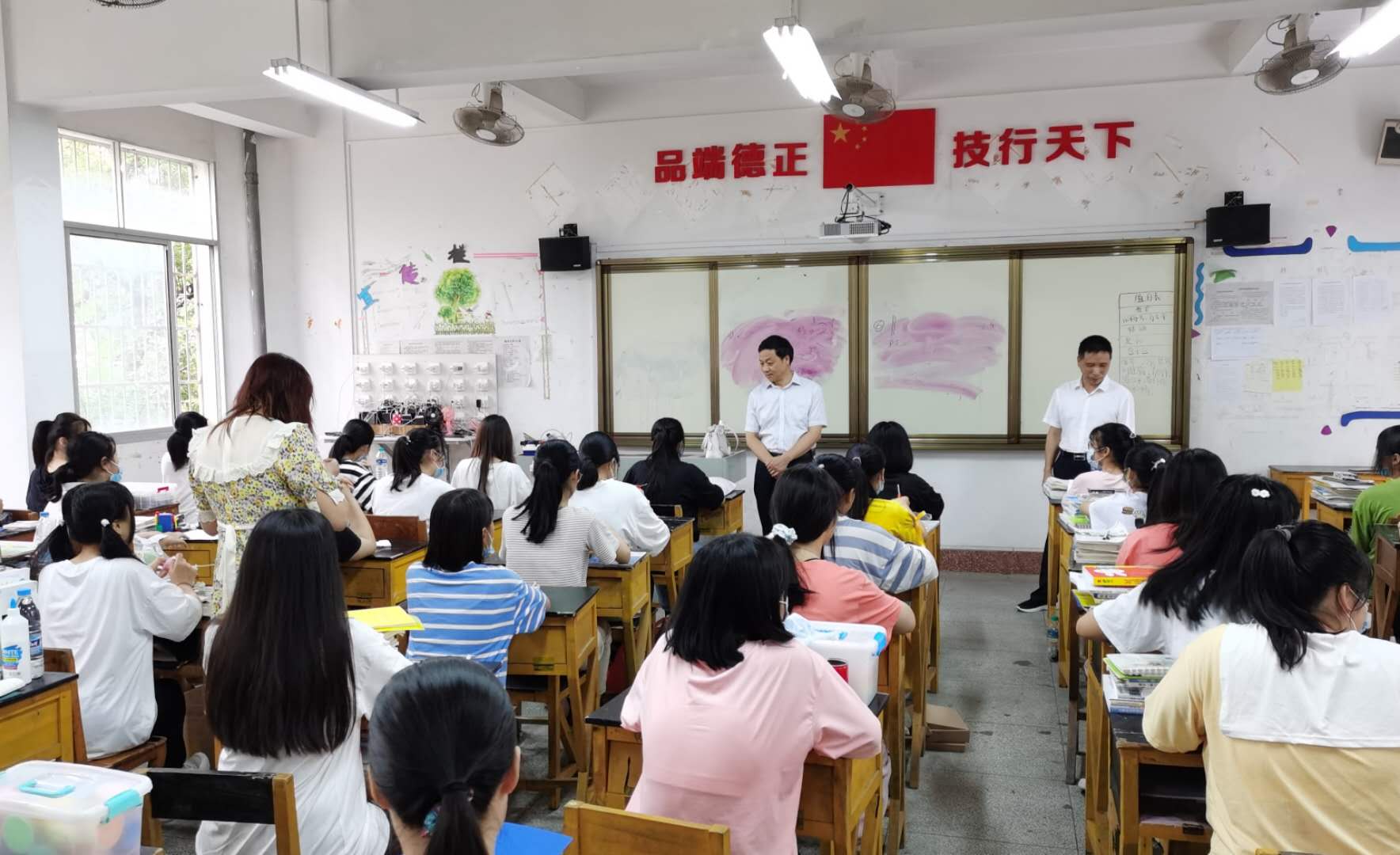 院领导开展返校复学教学工作检查