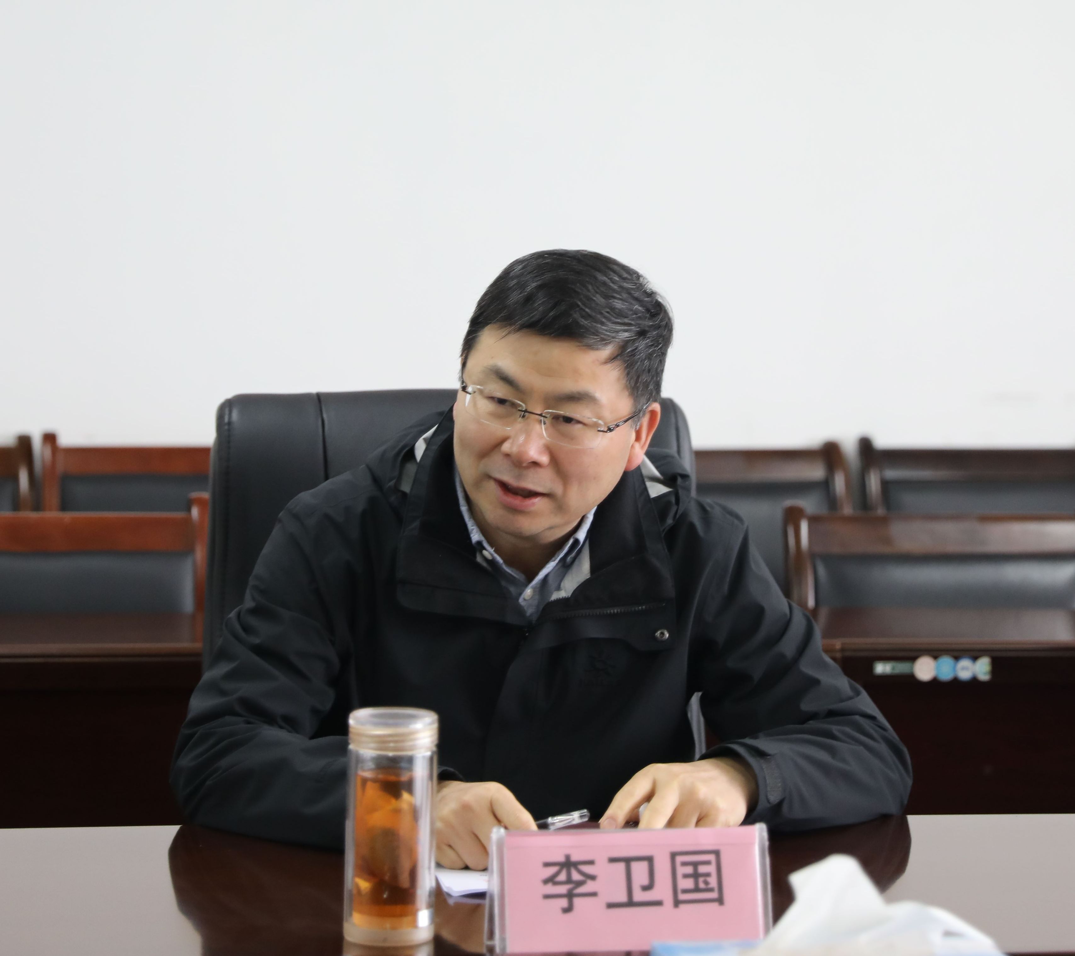 市委组织部副部长，市人社局党组书记、局长李卫国一行来我院调研指导工作