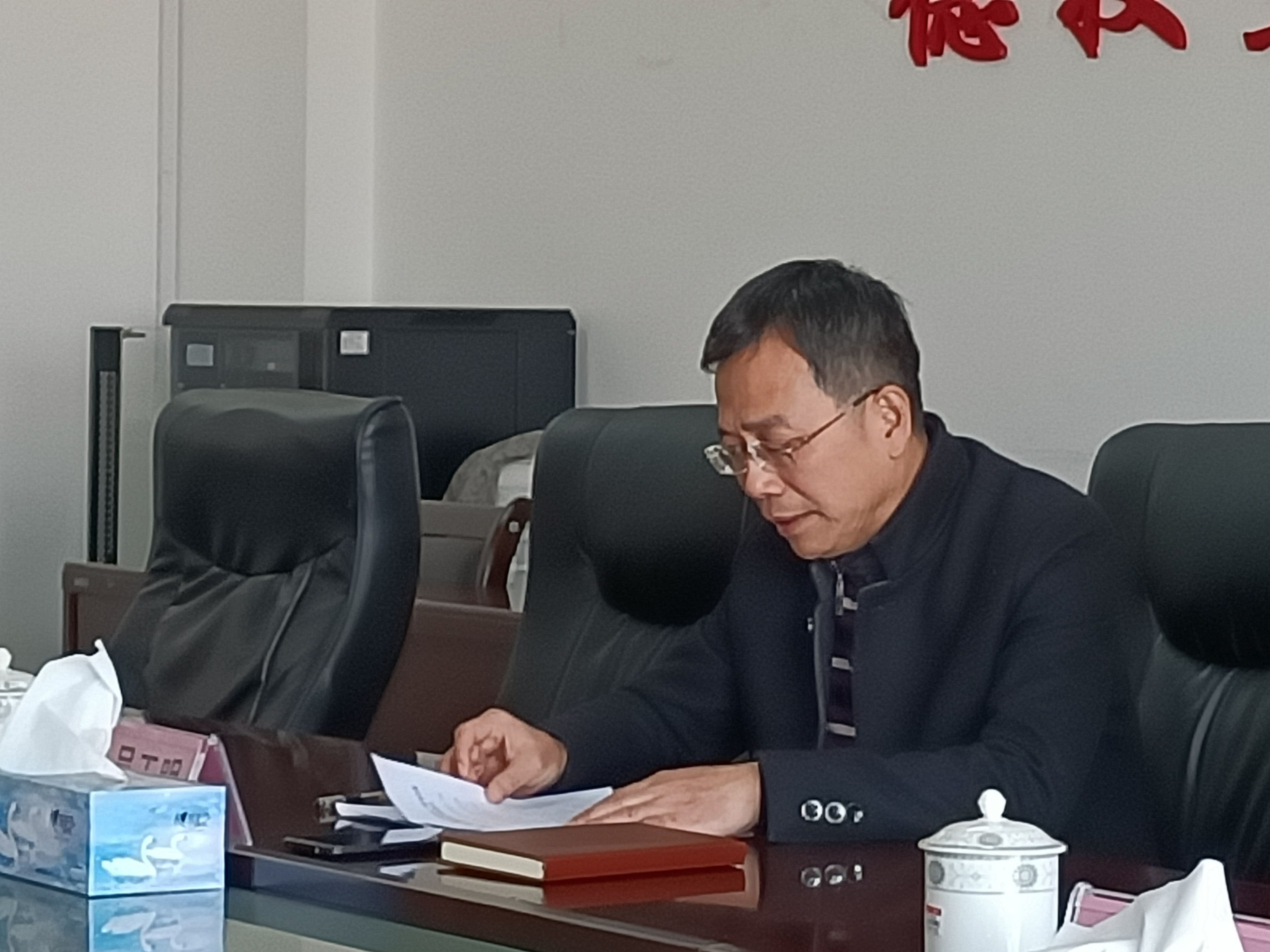 市人社局三级调研员吴玉明一行来我院调研指导工作