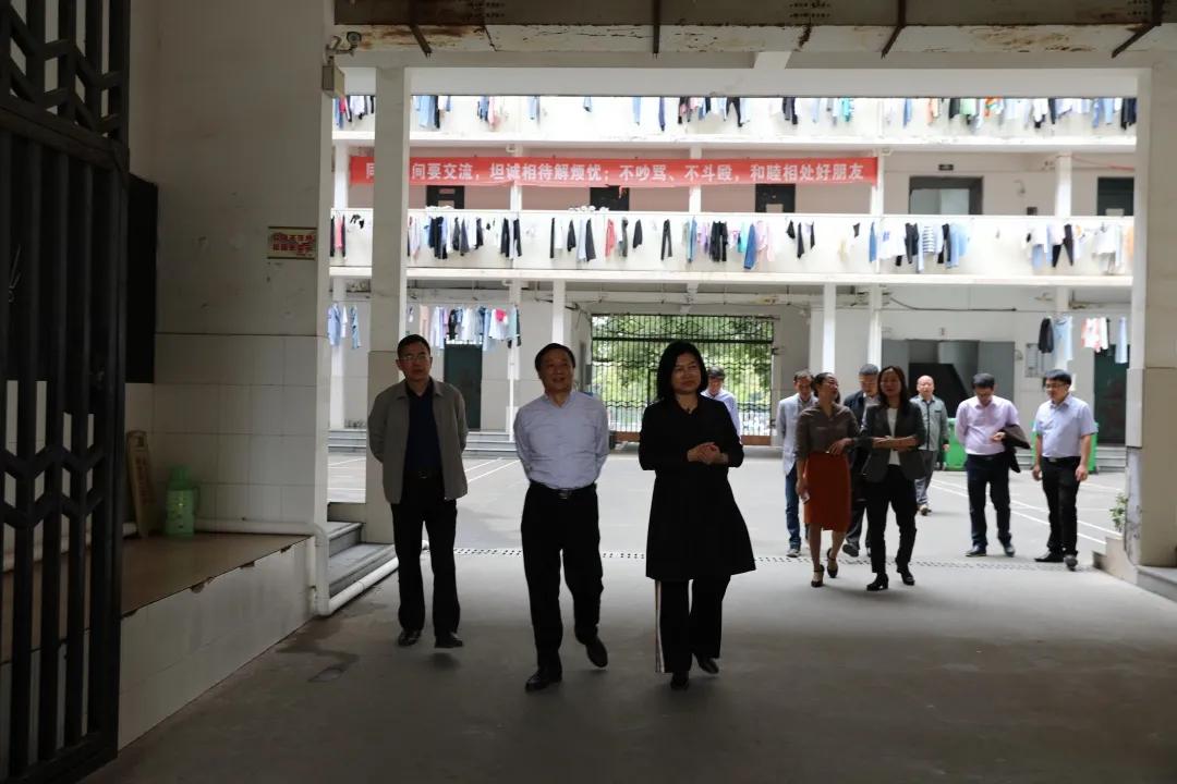 省人社厅王菡处长一行莅临我院指导工作