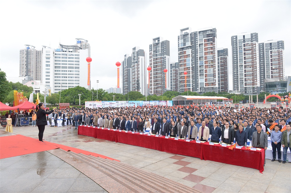 我院积极参加赣州市2019年职业教育活动周启动仪式