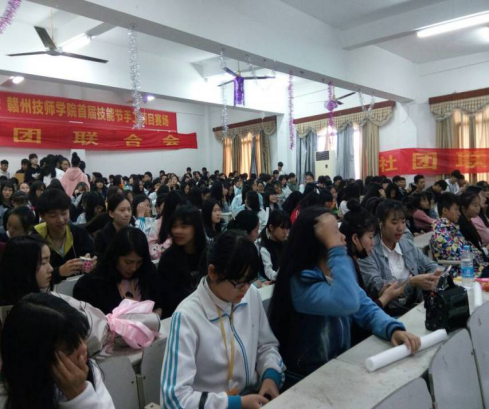 缅怀先辈-第六届技师好声音活动报道
