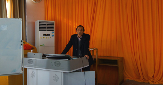 强师德  铸师魂--学《新时代中小学教师职业行为十项准则》