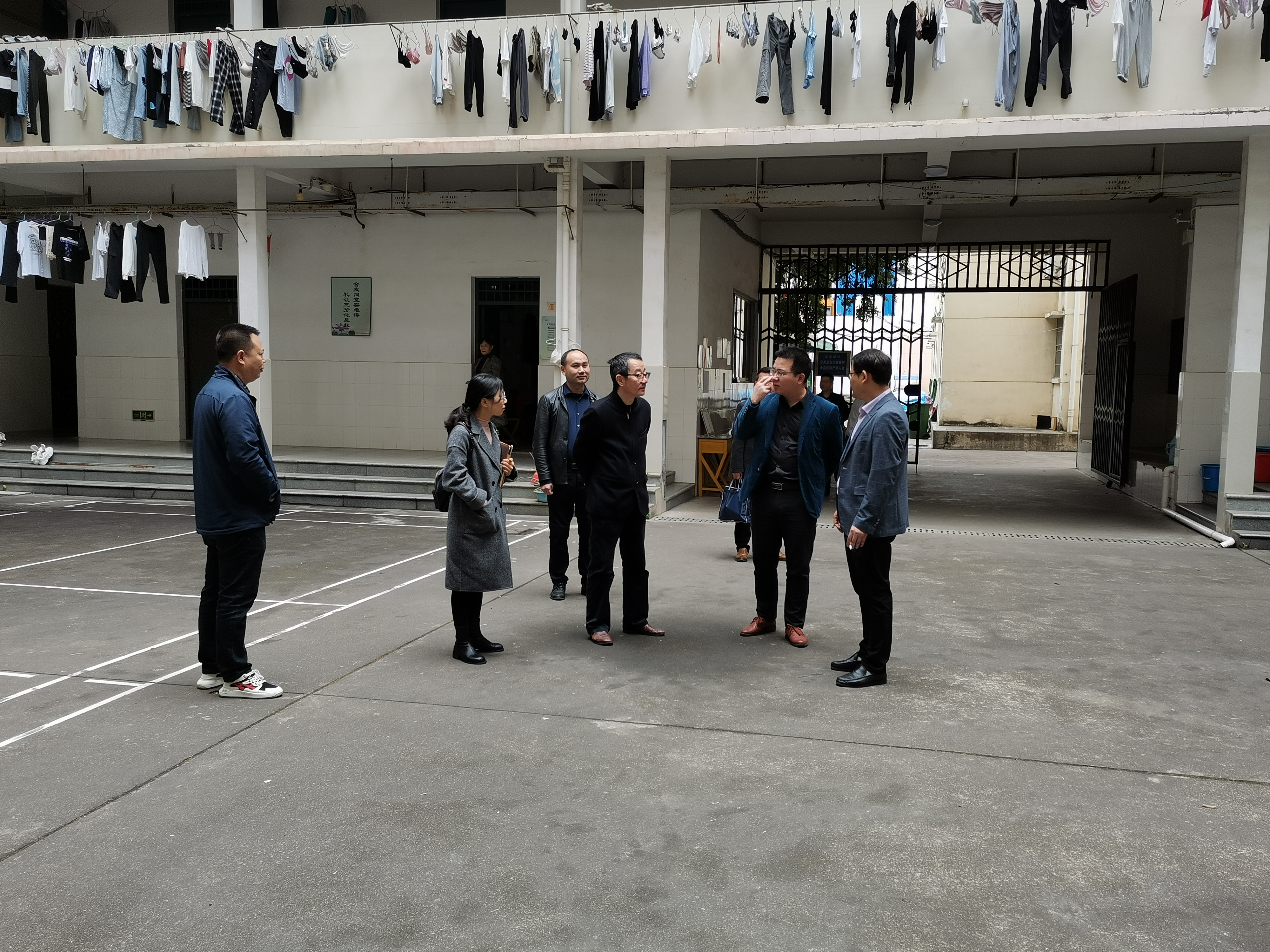 吉安职业技术学院领导、井冈山应用科技学校李晓跃校长一行来我院考察交流学习