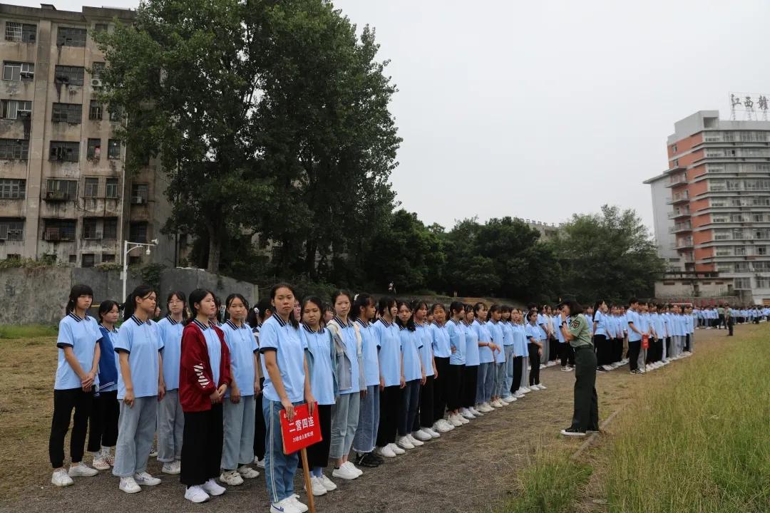 2020秋季军训正式开始啦