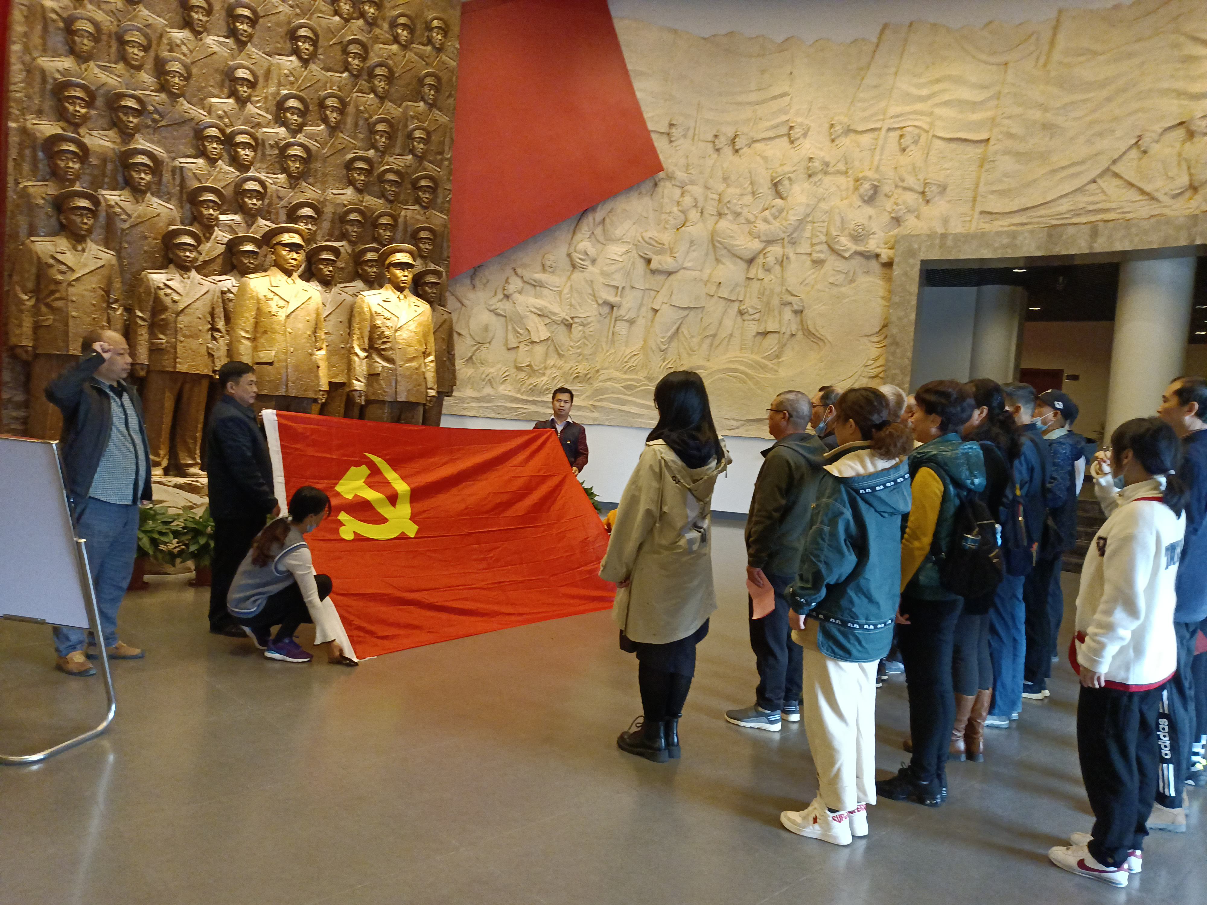 学院开展党史学习教育主题党日活动