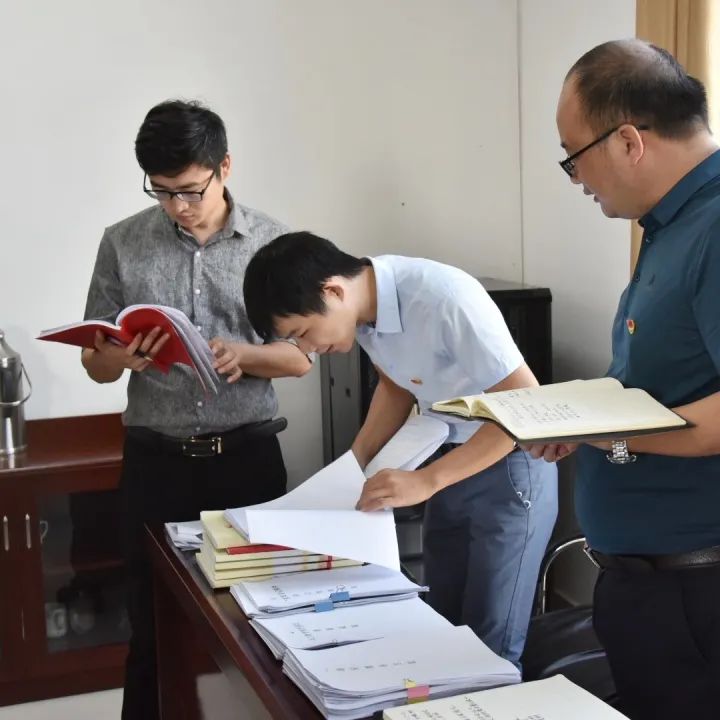 市委教育工委党史学习教育交叉调研督导组莅临我院开展调研督导工作