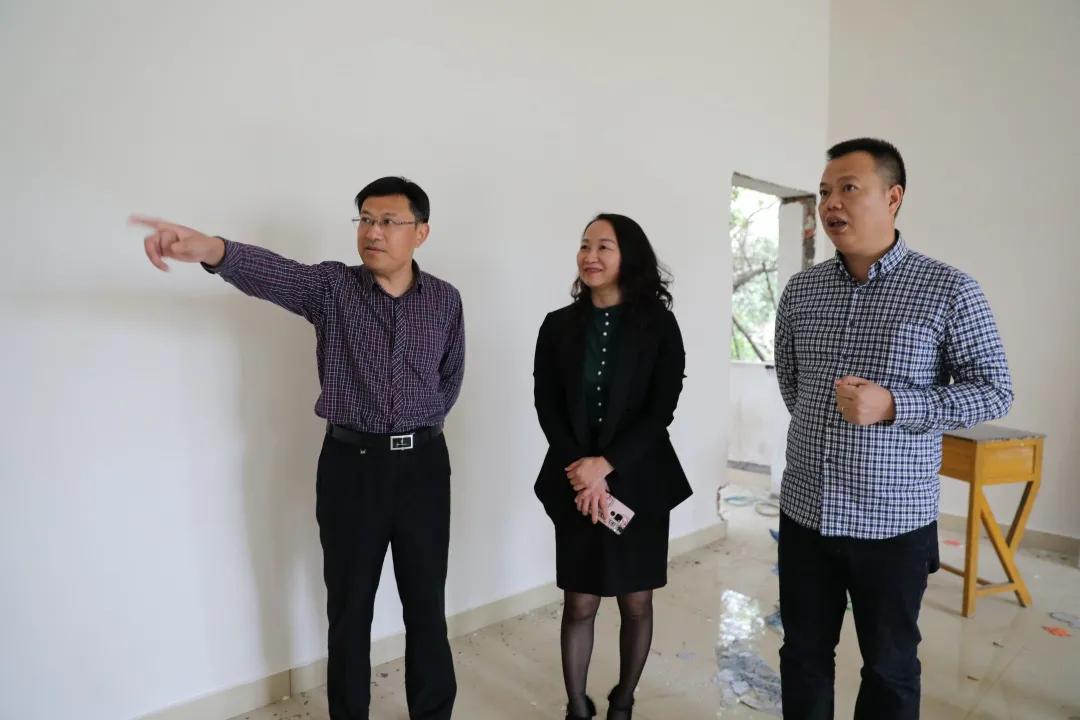 陈秀华院长带队深入学院在建工地调研指导