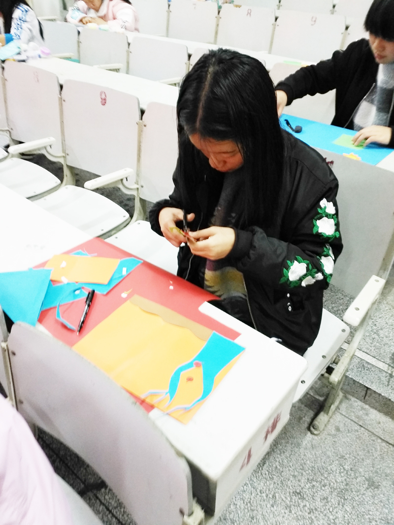 商贸系承办“我能出彩”暨第四届技能节幼师专业技能大赛