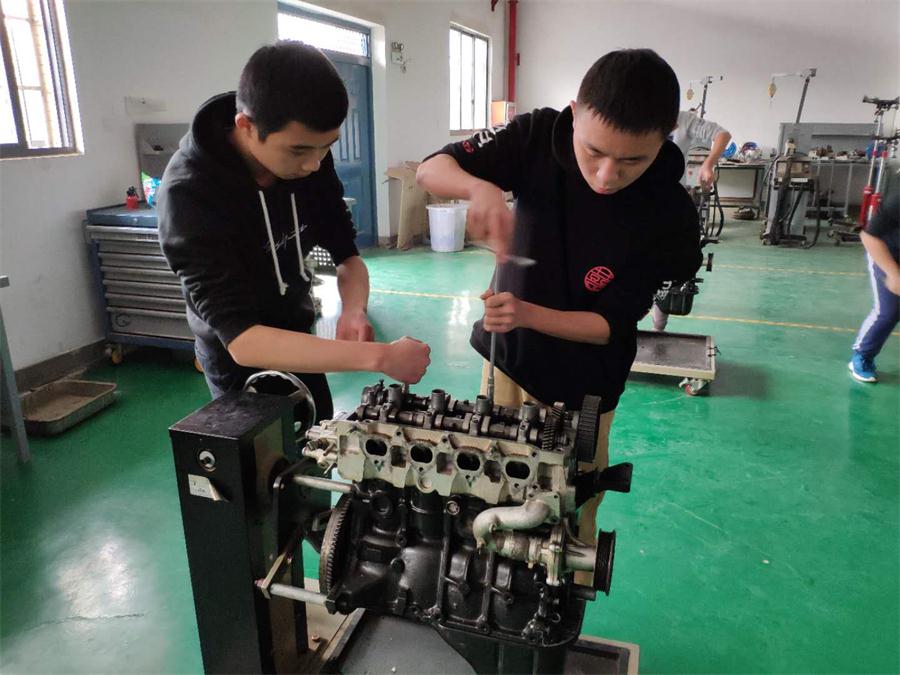 技达四海.能行天下