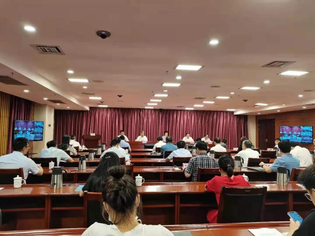 江西赣州技师学院党委书记黄鹏在全省学校思想政治理论课建设视频推进会上交流发言