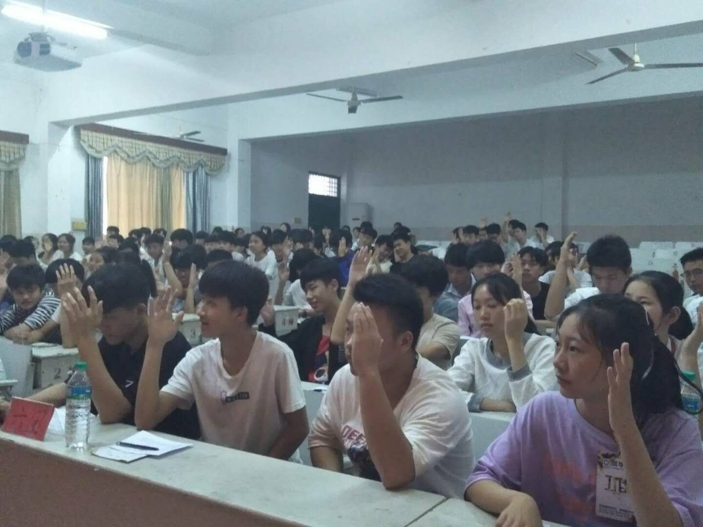 赣州技师学院召开学生联合会第一次代表大会