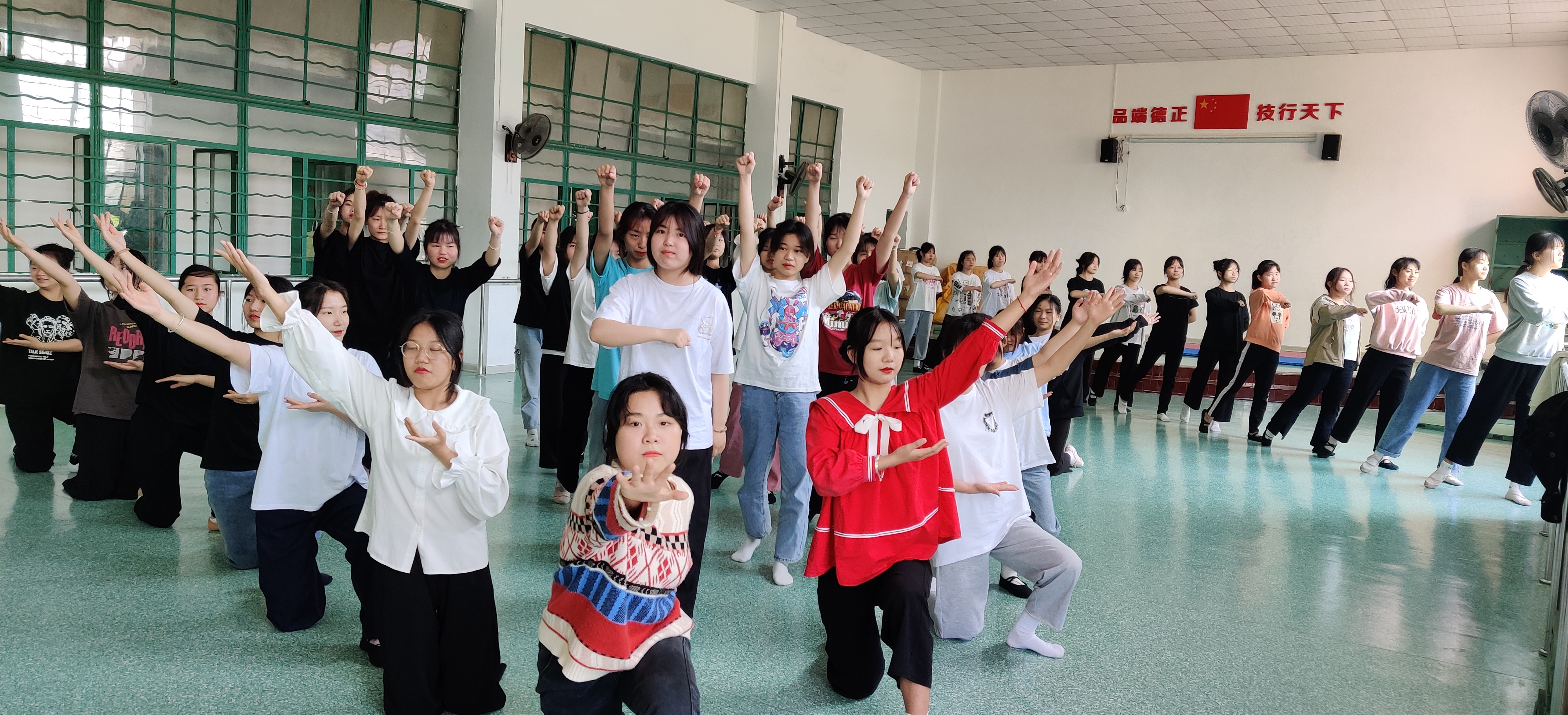 党史学习教育系列活动：红色文化--活的教科书