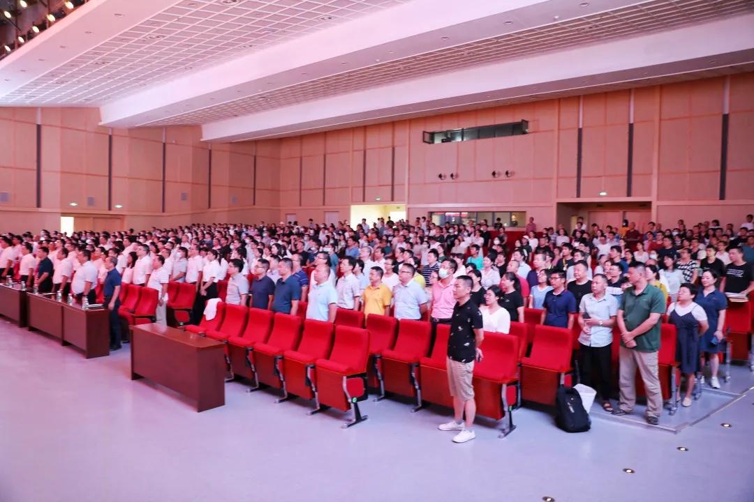 赣州职业技术学院、赣州农业学校、江西赣州技师学院三校召开庆祝第37个教师节暨表彰大会