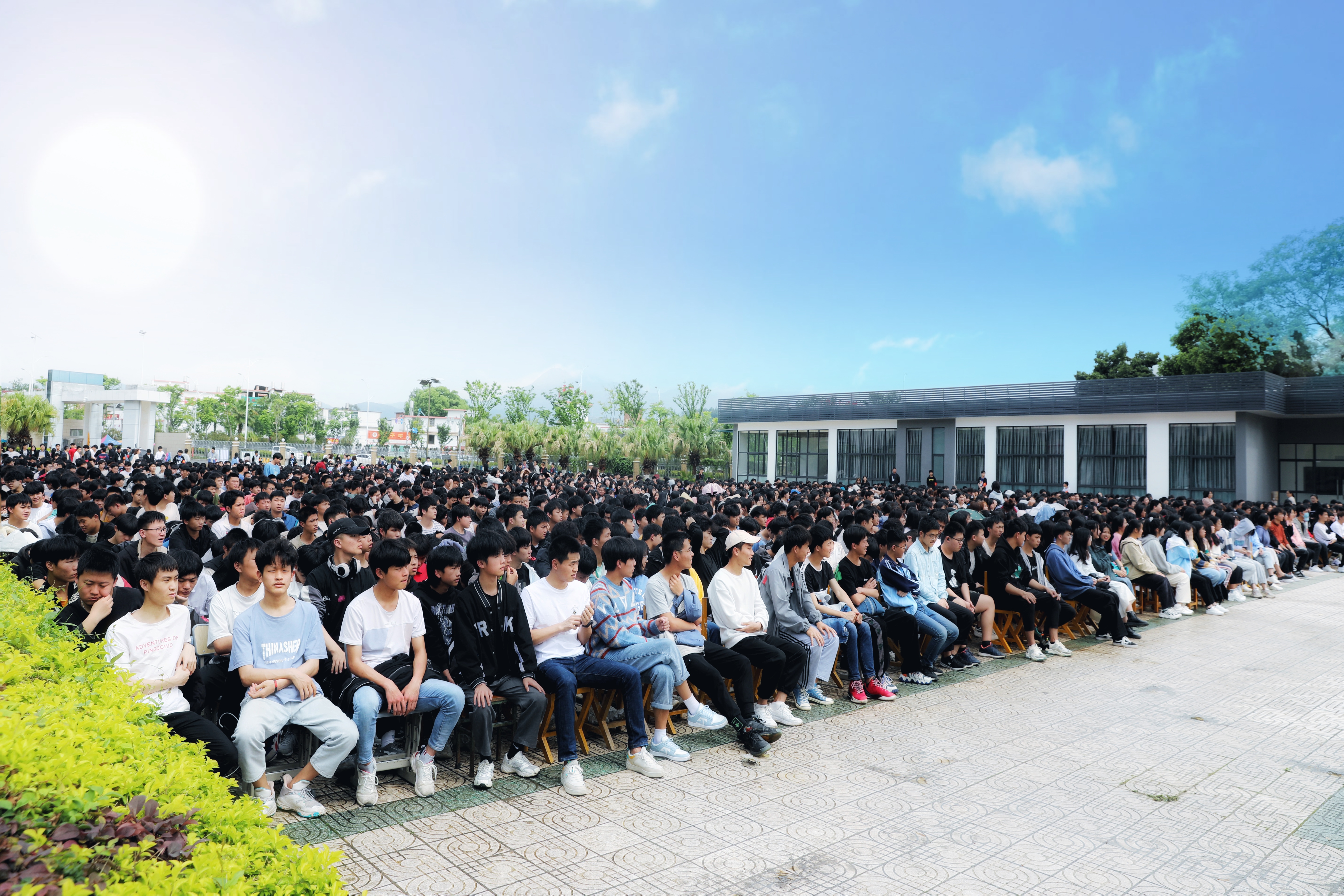 学院召开安全教育动员大会