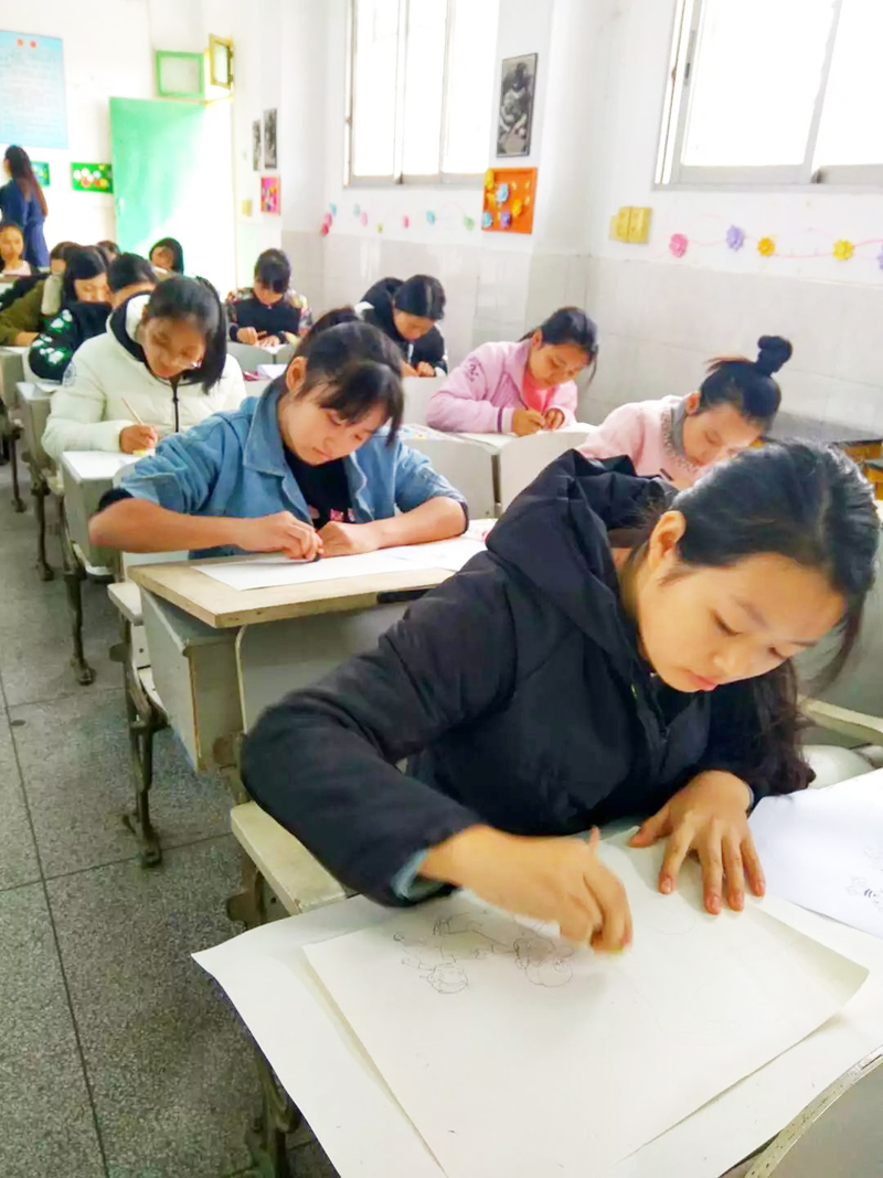 商贸系承办“我能出彩”暨第四届技能节幼师专业技能大赛