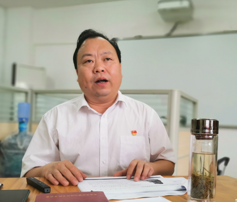 “学习中共党史,牢记自身使命”——赣州技师学院纪委书记林青春为挂点党支部上党课