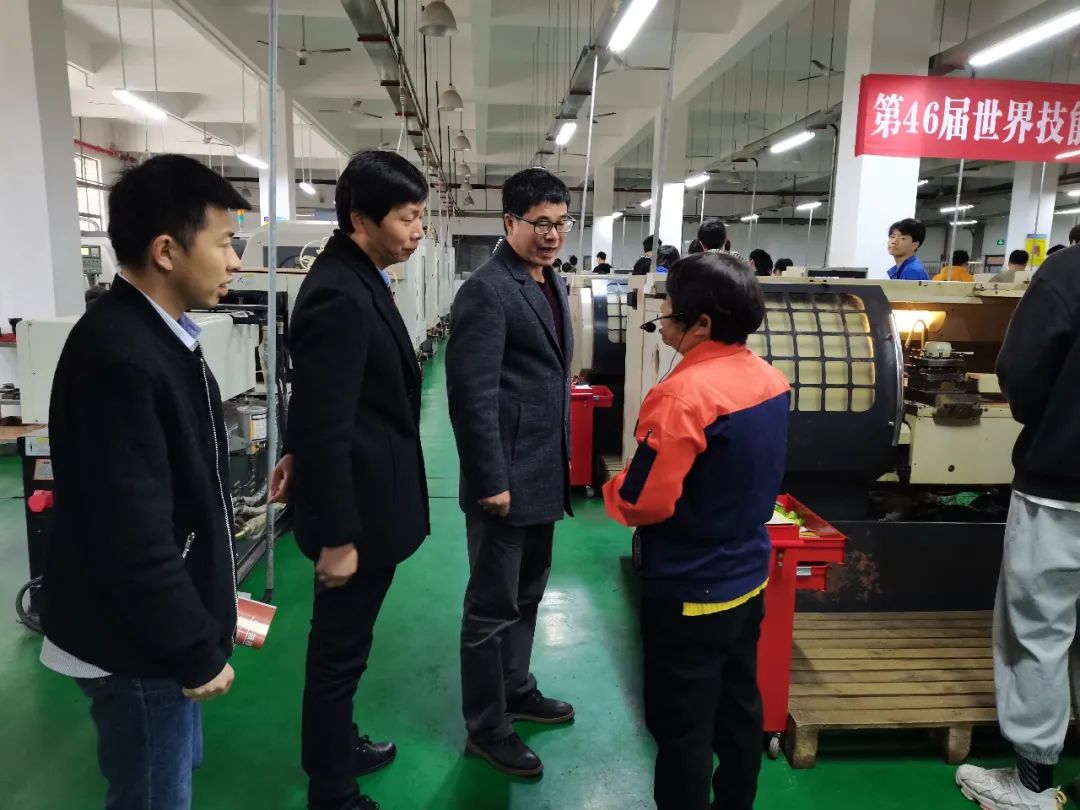 南丰中等职业学校校长翁水根一行莅临我院交流工作