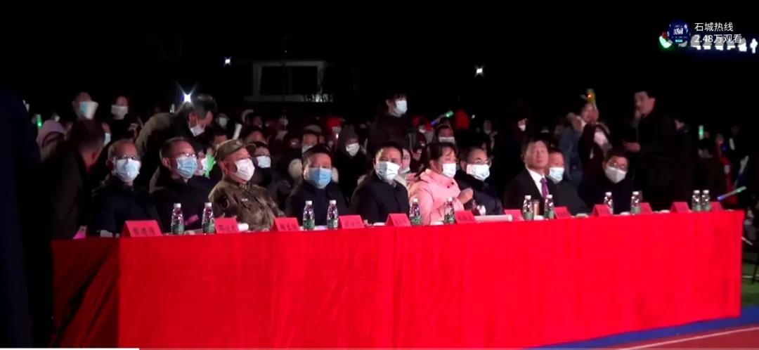 我院与中共横江镇委员会、横江镇人民政府联合举办“醉美横江-共赴小康”横江镇推进全域旅游暨乡镇建设三年行动文艺展演