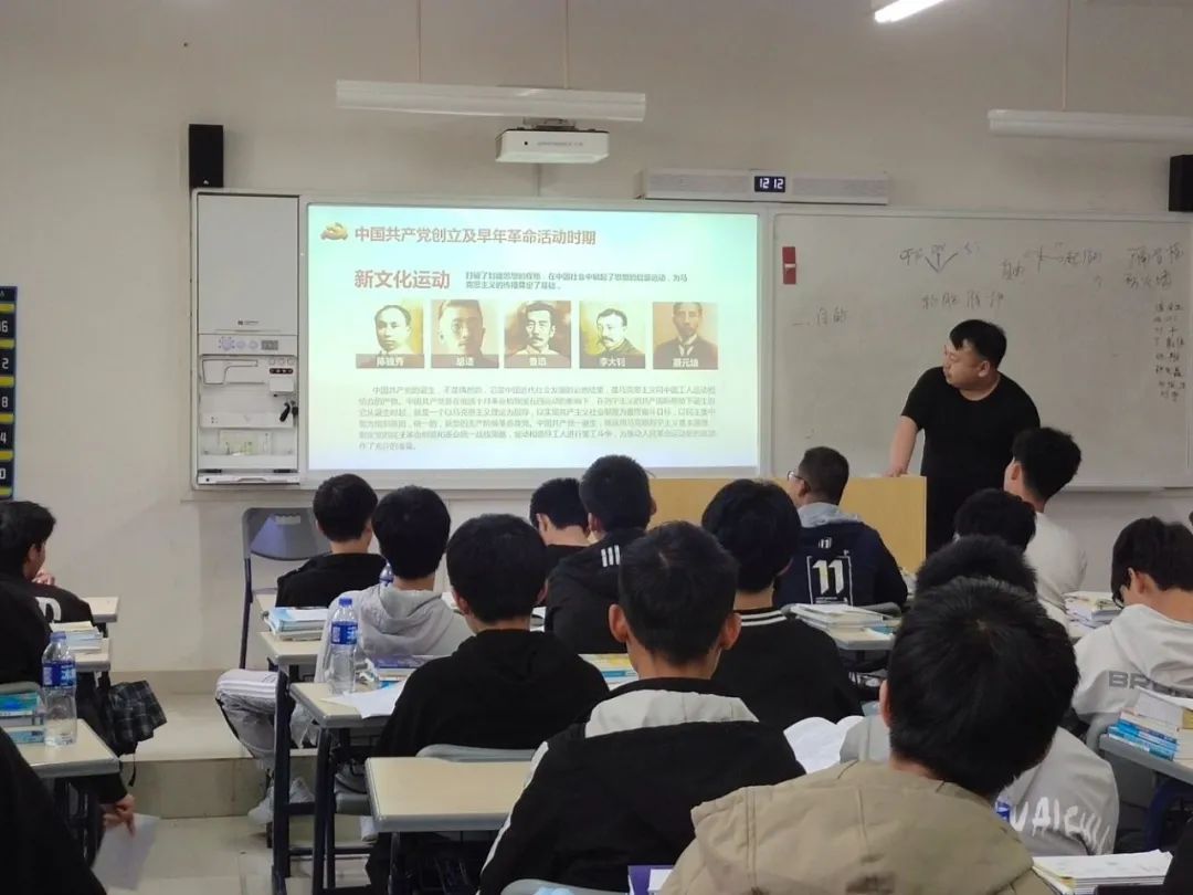 赣州技师学院汽车服务系开展党史学习教育主题日活动
