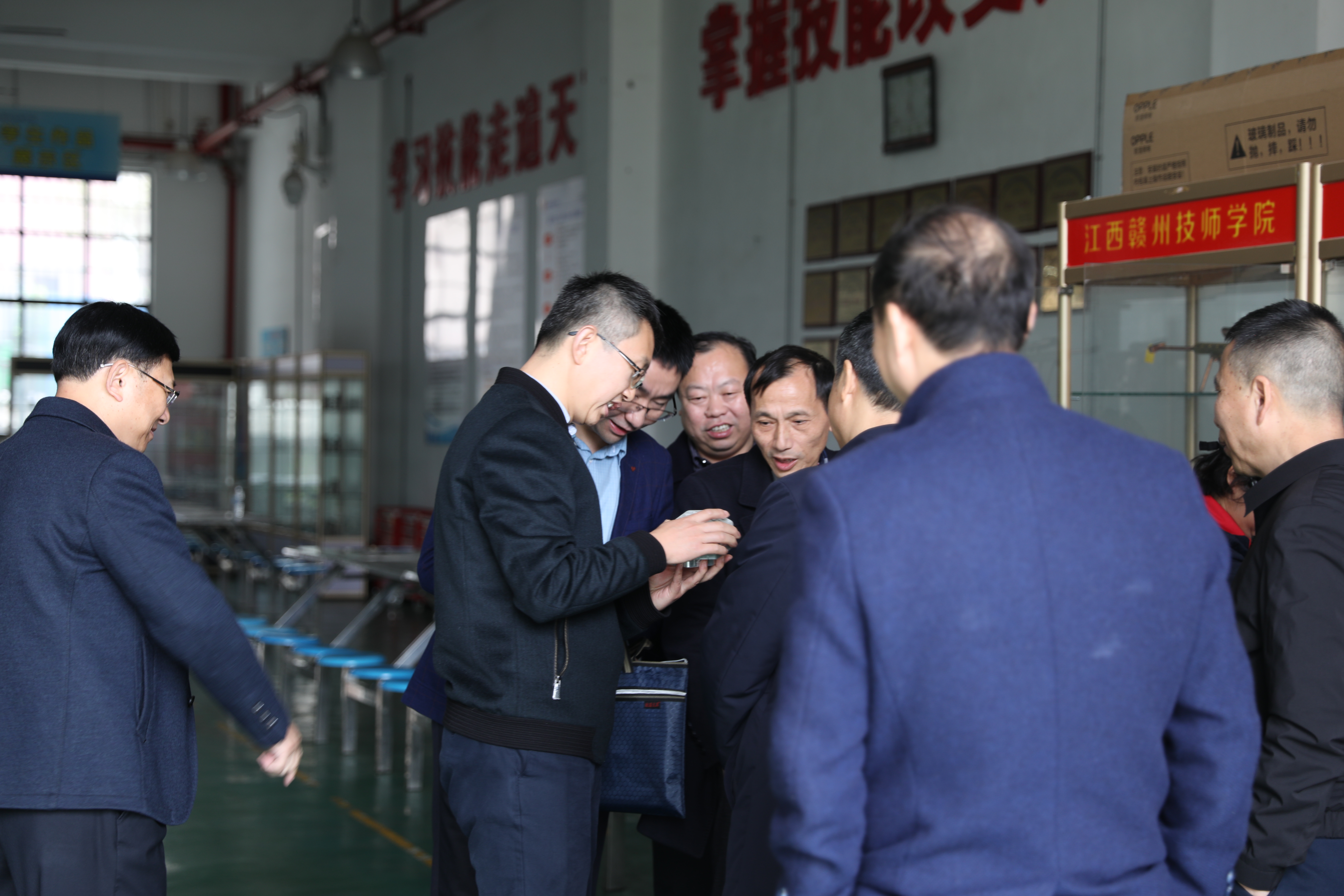 人社部第四批挂职干部，宁都县委副书记、县政府副县长陶奎堂来我院调研指导工作